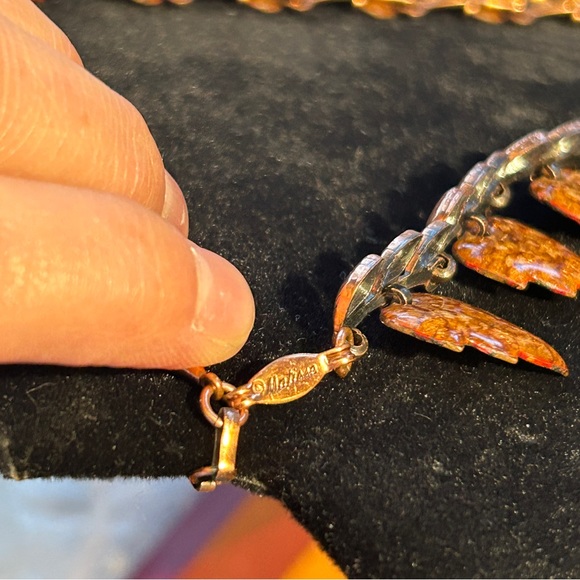 Vintage Matisse leaf necklace - Picture 5 of 5